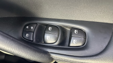 Nissan Qashqai 1.3 DiG-T Acenta Premium 5dr Petrol Hatchback